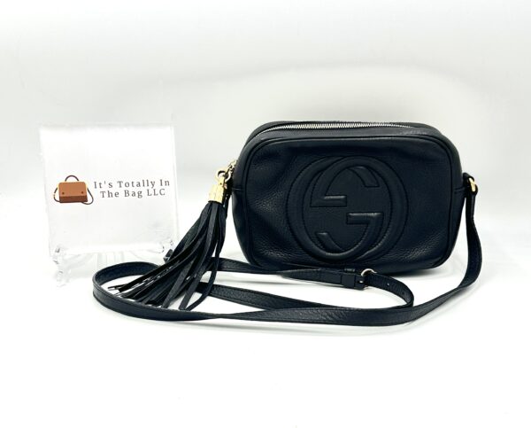 Authentic Gucci Soho disco crossbody (organizer included), black