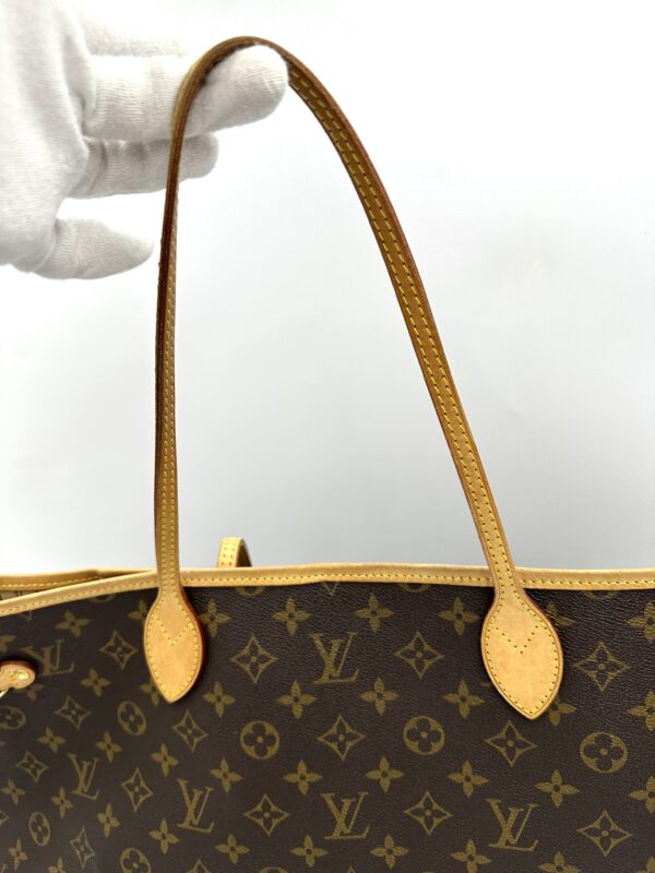 Authentic Louis Vuitton Neverfull GM - Image 12