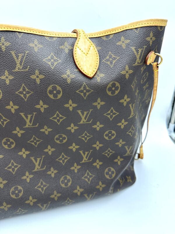 Authentic Louis Vuitton Neverfull GM - Image 24