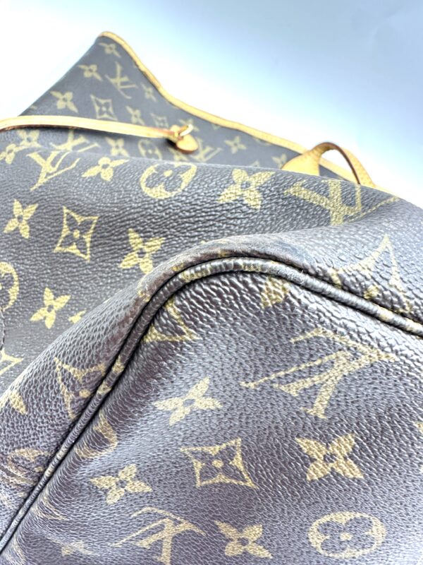 Authentic Louis Vuitton Neverfull GM - Image 35