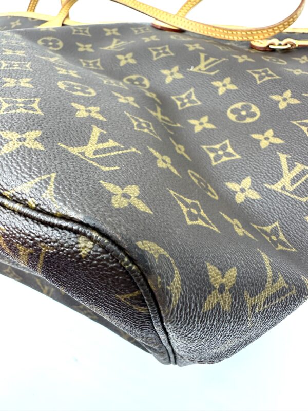 Authentic Louis Vuitton Neverfull GM - Image 42