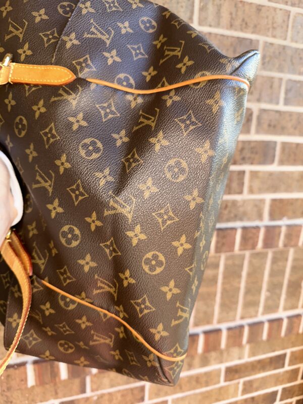 Authentic Louis Vuitton Totally MM - Image 13