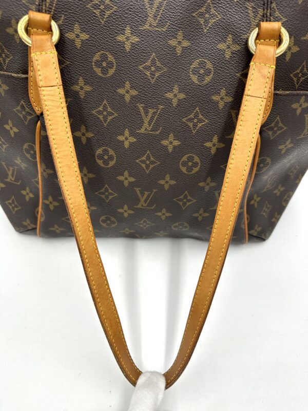 Authentic Louis Vuitton Totally MM - Image 22