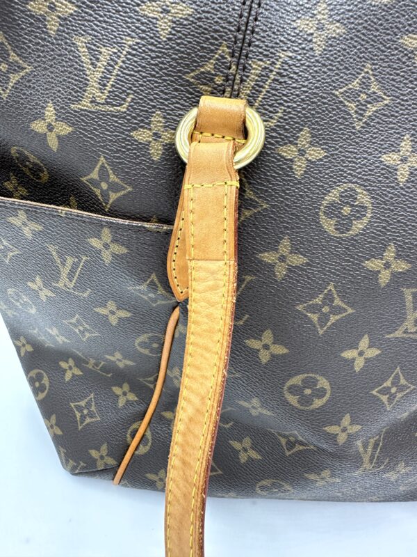 Authentic Louis Vuitton Totally MM - Image 29