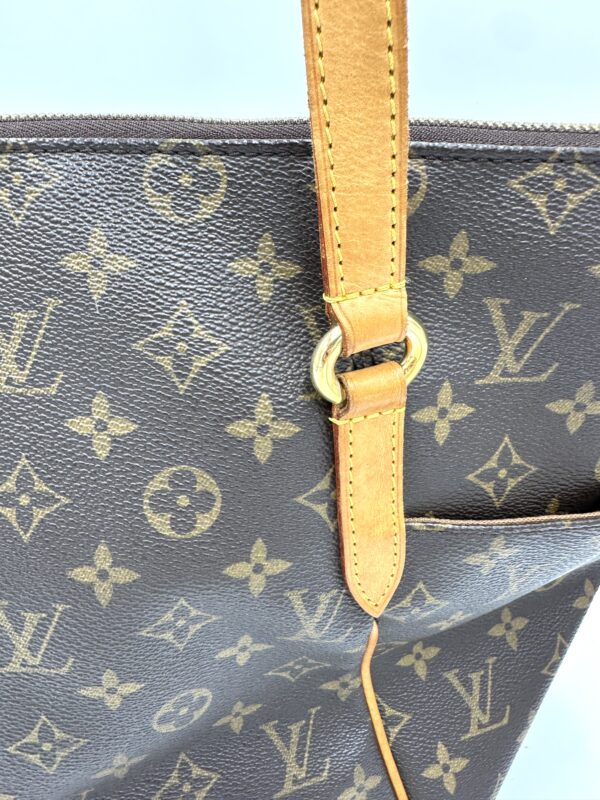 Authentic Louis Vuitton Totally MM - Image 32