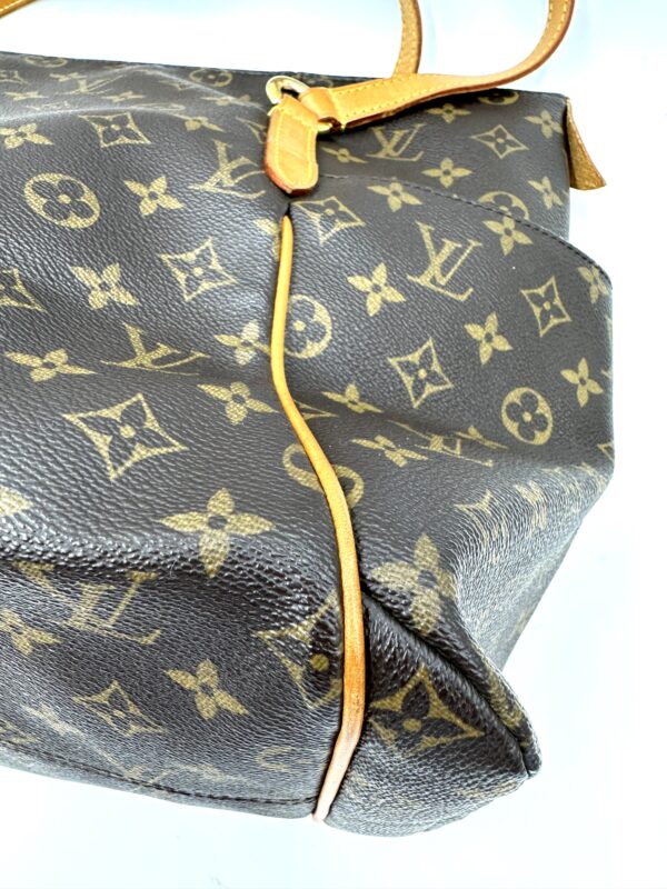 Authentic Louis Vuitton Totally MM - Image 39