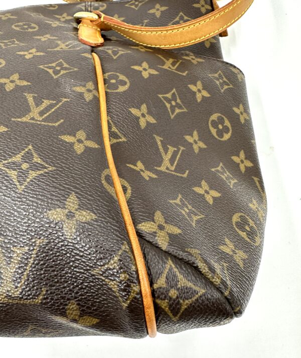 Authentic Louis Vuitton Totally MM - Image 40