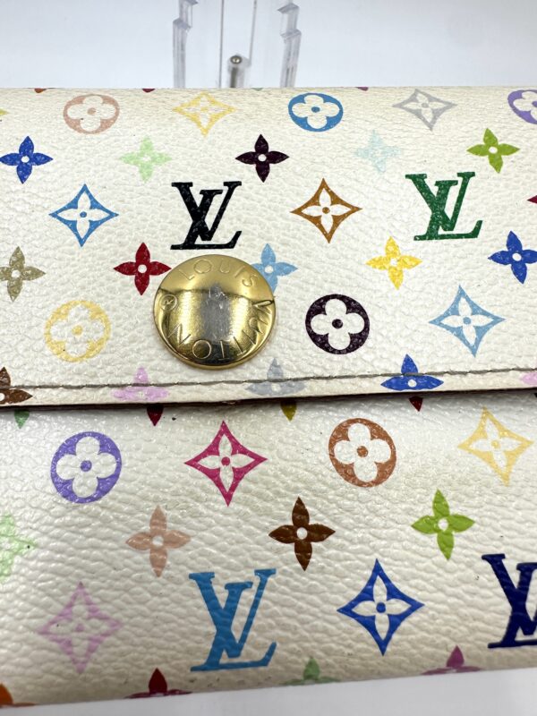 Authentic Louis Vuitton Sarah Multicolor wallet, white, with LV box, LV dustbag, and free new organizer to wear as a wallet on a chain/crossbody and free new gold crossbody chain - Image 5