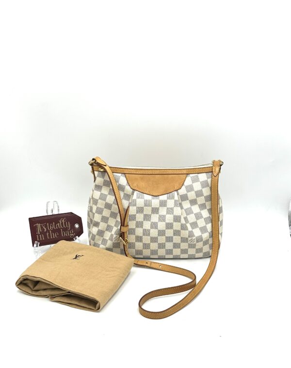 Authentic Louis Vuitton Siracusa PM with LV dustbag included