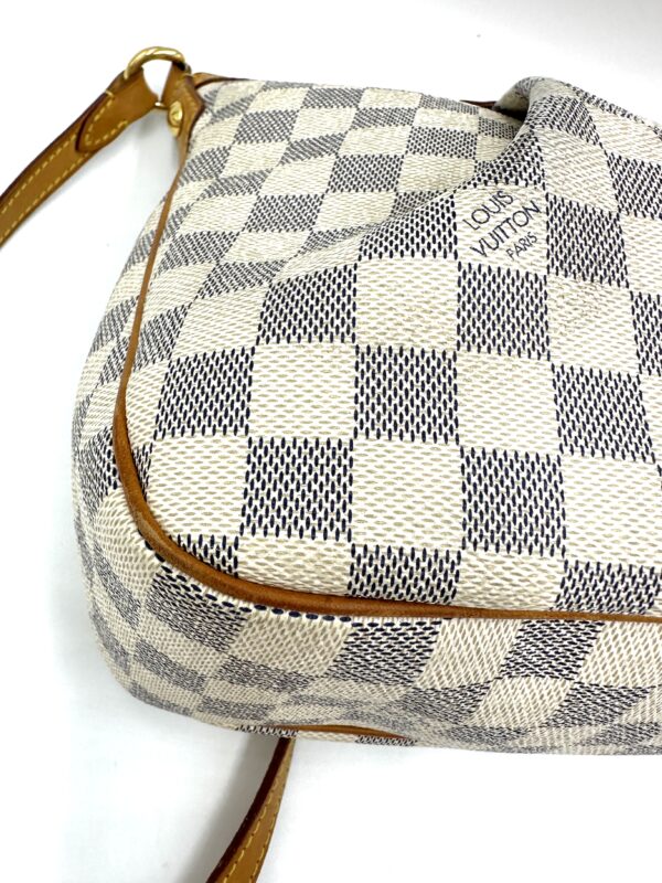 Authentic Louis Vuitton Siracusa PM with LV dustbag included - Image 31