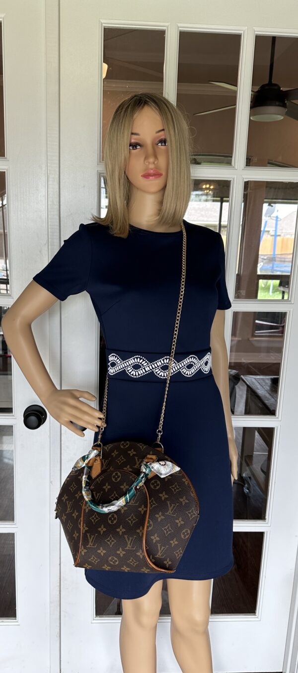 Authentic Louis Vuitton Ellipse PM with free gold generic crossbody chain included - Image 4