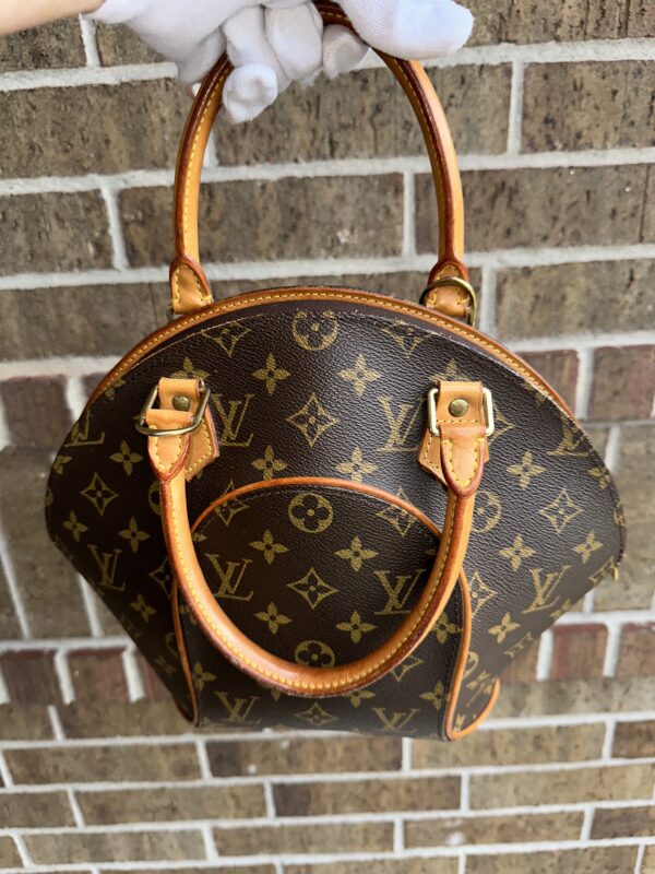 Authentic Louis Vuitton Ellipse PM with free gold generic crossbody chain included - Image 8