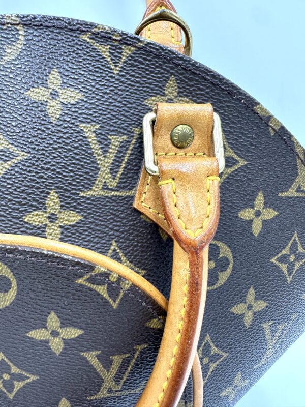 Authentic Louis Vuitton Ellipse PM with free gold generic crossbody chain included - Image 16