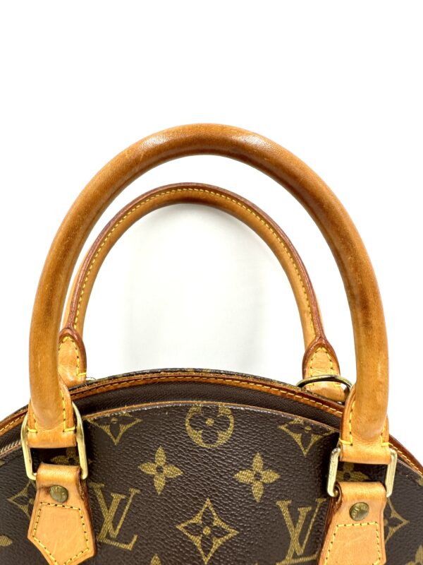 Authentic Louis Vuitton Ellipse PM with free gold generic crossbody chain included - Image 20