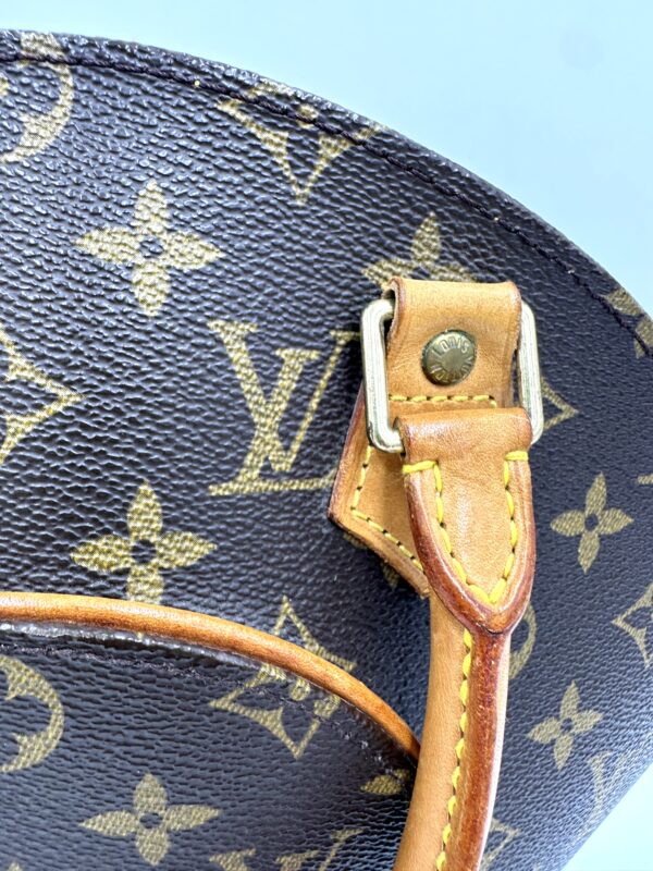 Authentic Louis Vuitton Ellipse PM with free gold generic crossbody chain included - Image 28