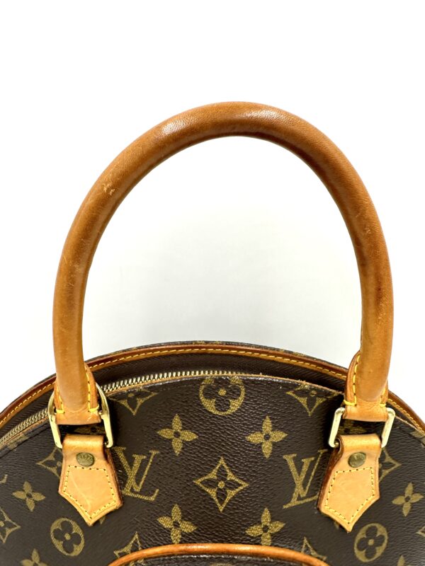 Authentic Louis Vuitton Ellipse PM with free gold generic crossbody chain included - Image 29