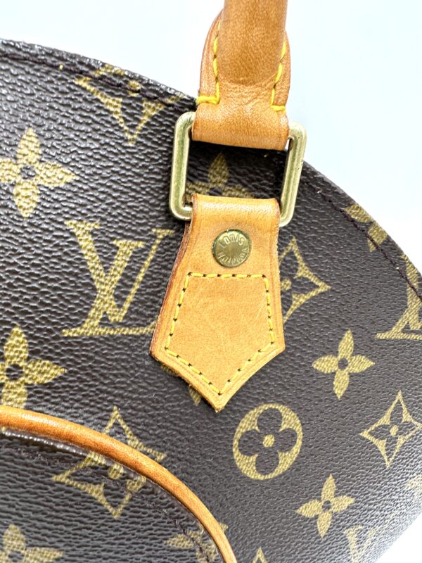 Authentic Louis Vuitton Ellipse PM with free gold generic crossbody chain included - Image 30