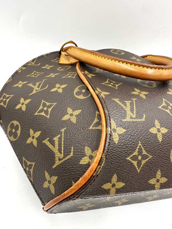 Authentic Louis Vuitton Ellipse PM with free gold generic crossbody chain included - Image 34