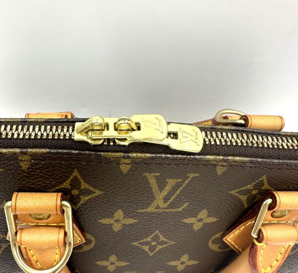 Authentic Louis Vuitton Alma PM with gold generic crossbody strap included - Image 27