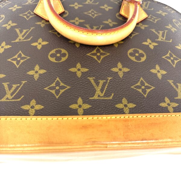 Authentic Louis Vuitton Alma PM with gold generic crossbody strap included - Image 40