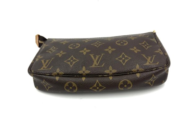 Authentic Louis Vuitton Pochette Accessoires with LV leather short strap and generic crossbody gold chain included - Image 8