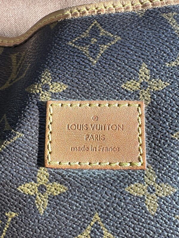 Authentic Louis Vuitton Saumur 30 - Image 3