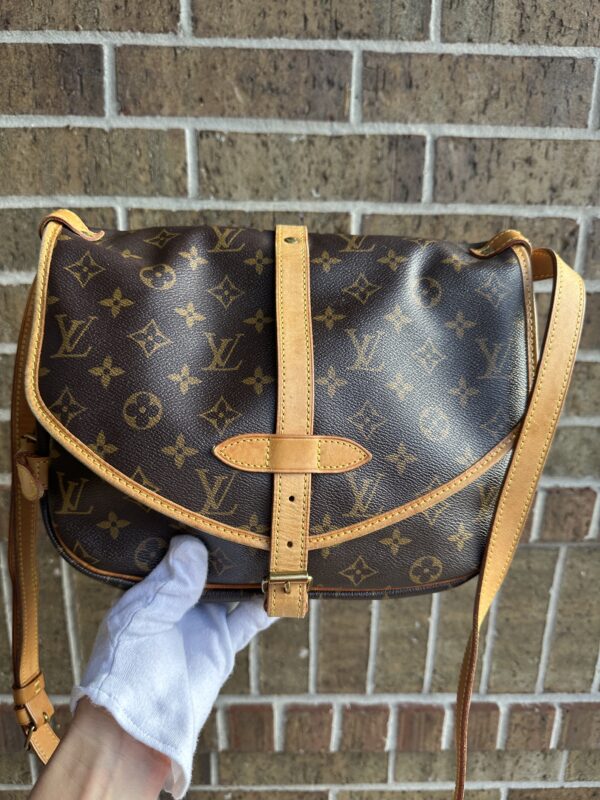 Authentic Louis Vuitton Saumur 30 - Image 5