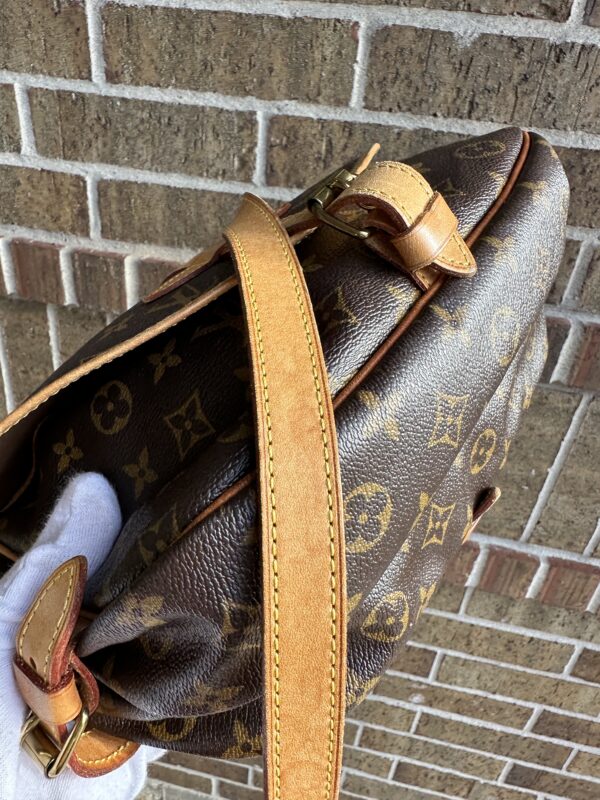 Authentic Louis Vuitton Saumur 30 - Image 11