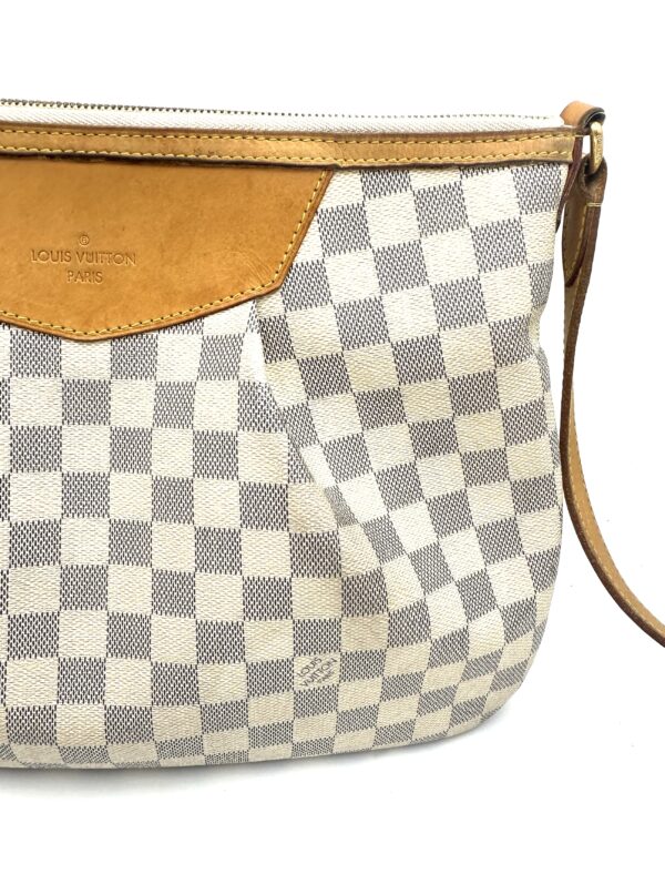 Authentic Louis Vuitton Siracusa MM crossbody - Image 13
