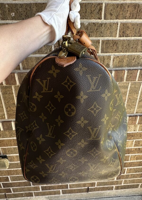 Authentic Louis Vuitton Keepall 45 with LV tag and LV lock attached (no key) - Image 10