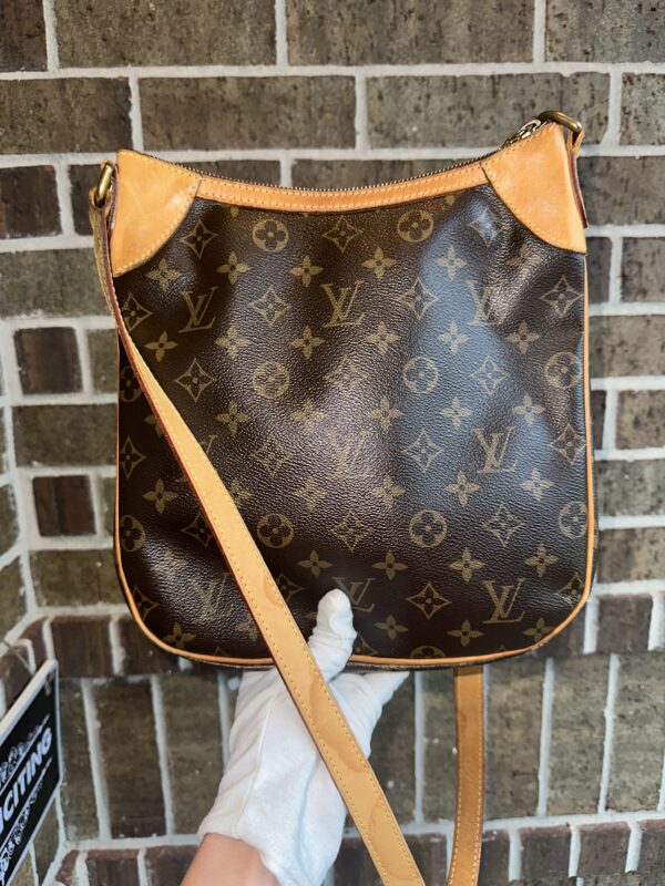 Authentic Louis Vuitton Odeon PM crossbody - Image 9