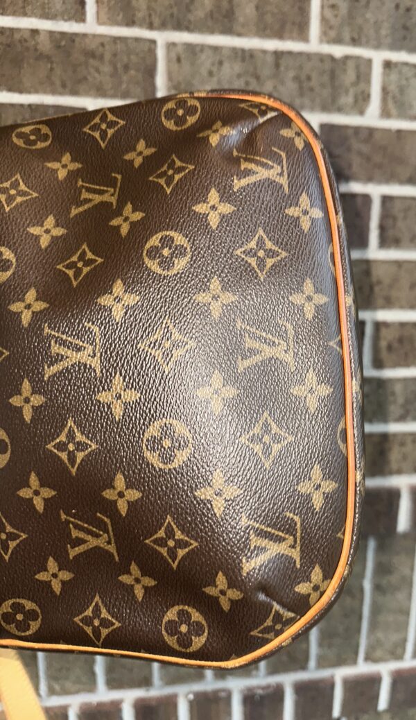 Authentic Louis Vuitton Odeon PM crossbody - Image 11