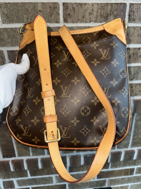 Authentic Louis Vuitton Odeon PM crossbody - Image 14