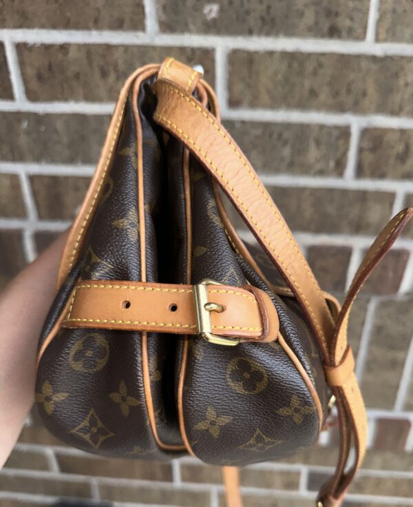 Authentic Louis Vuitton Saumur 30 - Image 8