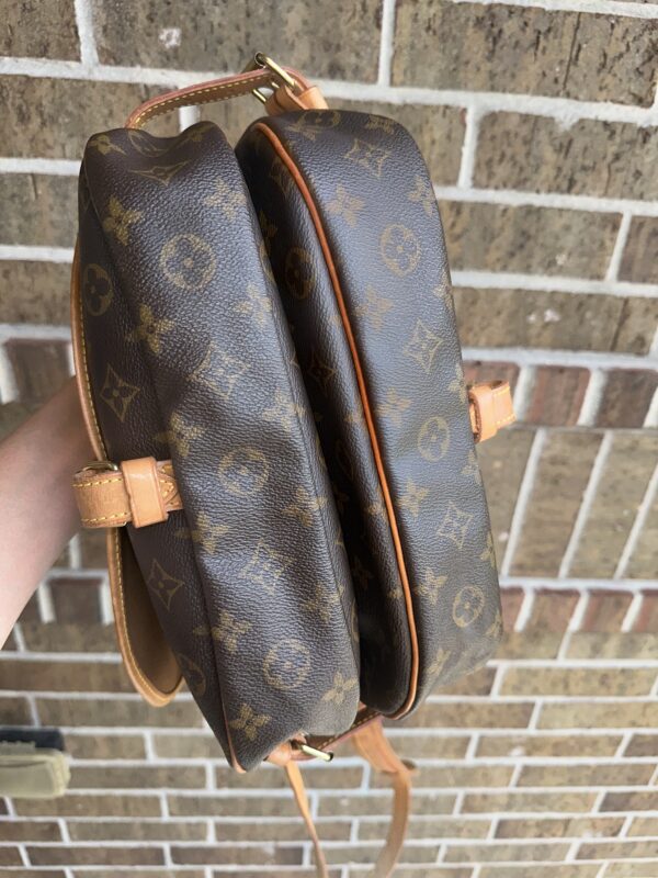 Authentic Louis Vuitton Saumur 30 - Image 11