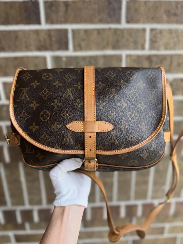 Authentic Louis Vuitton Saumur 30 - Image 12