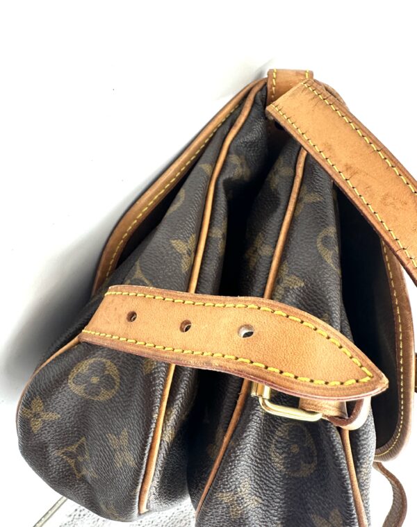 Authentic Louis Vuitton Saumur 30 - Image 39