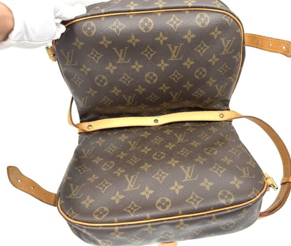 Authentic Louis Vuitton Saumur 30 - Image 42
