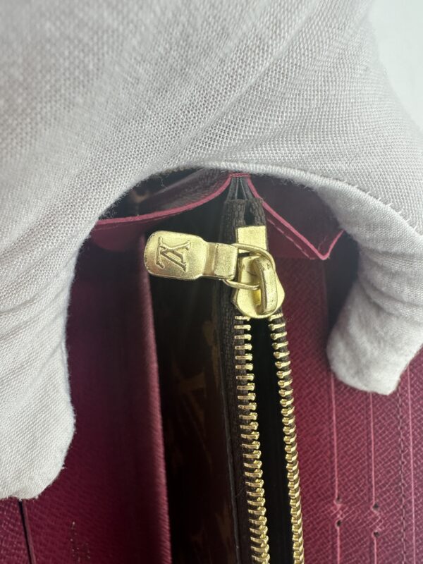 Authentic Louis Vuitton Clemence wallet, fuchsia, with LV box and LV dustbag included - Image 22