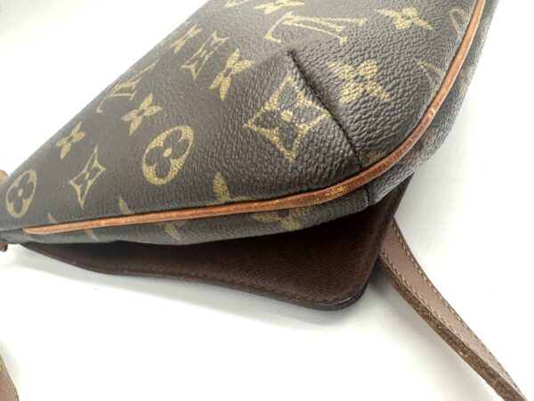 Authentic Louis Vuitton Musette Tango with harder to find crossbody strap - Image 10