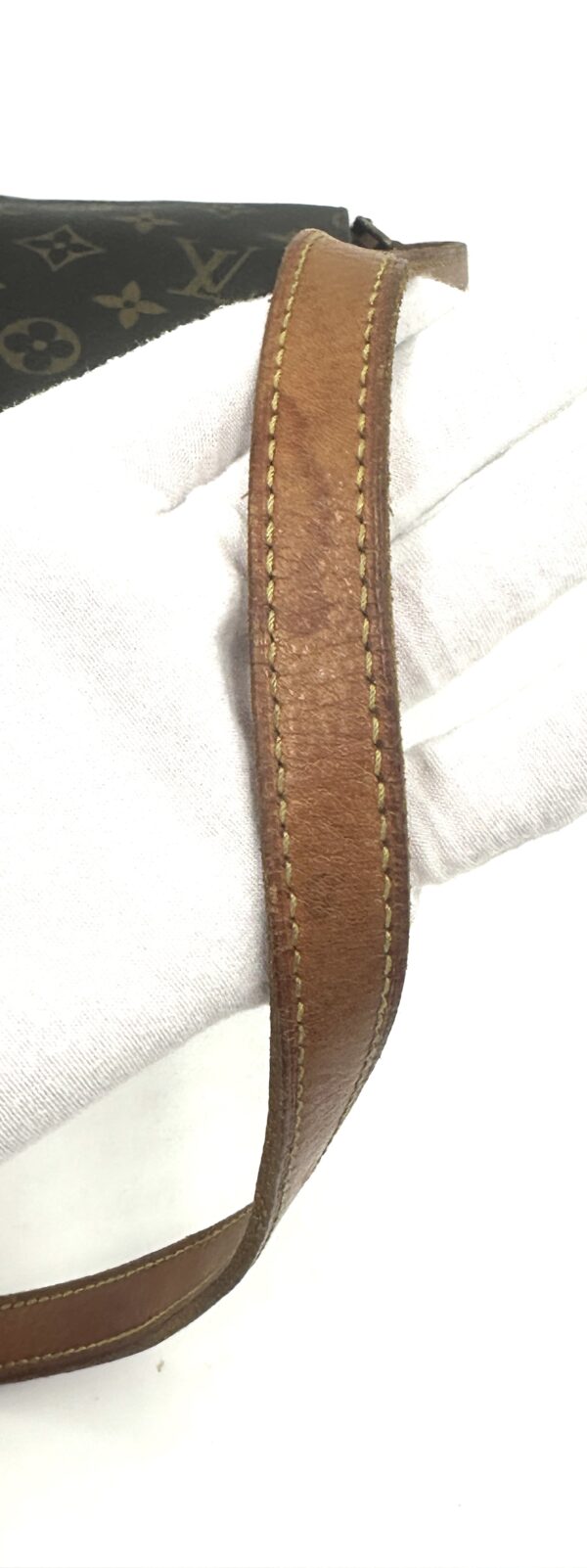 Authentic Louis Vuitton Musette Tango with harder to find crossbody strap - Image 17