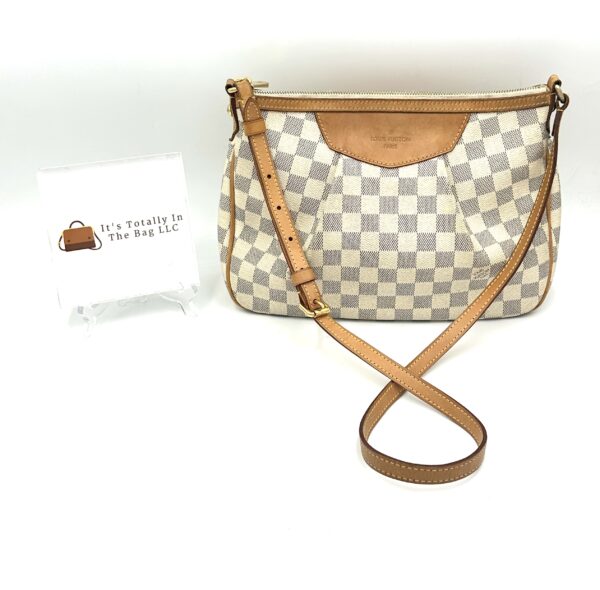 Authentic Louis Vuitton Siracusa PM crossbody