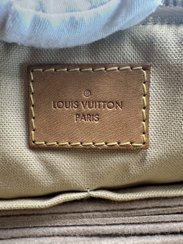 Authentic Louis Vuitton Siracusa PM crossbody - Image 4