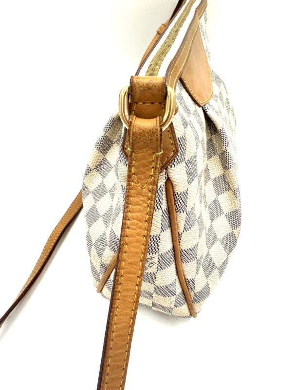 Authentic Louis Vuitton Siracusa PM crossbody - Image 20