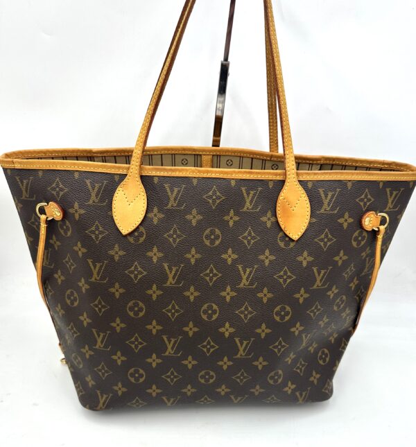 Authentic Louis Vuitton Neverfull MM with beige interior, Monogram - Image 16
