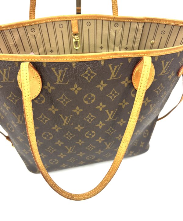 Authentic Louis Vuitton Neverfull MM with beige interior, Monogram - Image 17