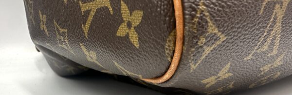 Authentic Louis Vuitton Vintage Keepall 55 Duffle - Image 32