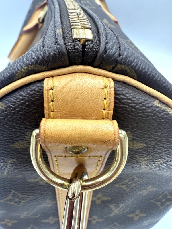 Authentic Louis Vuitton Keepall 45 Bandouliere with LV strap and LV dustbag included - Image 33