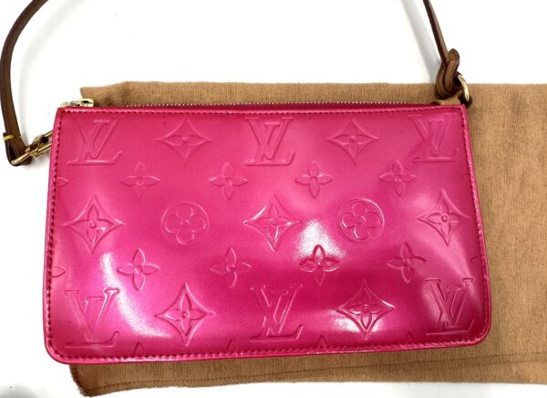 Authentic Louis Vuitton Lexington Pochette, Pink, with LV short strap, LV dustbag and generic crossbody chain - Image 13