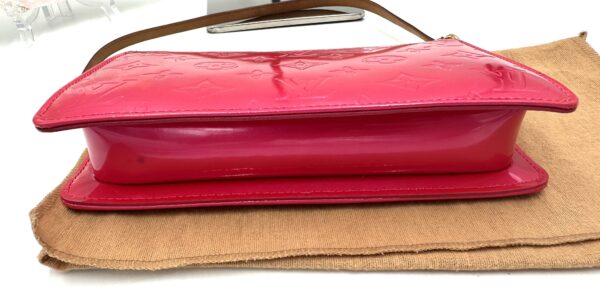 Authentic Louis Vuitton Lexington Pochette, Pink, with LV short strap, LV dustbag and generic crossbody chain - Image 12